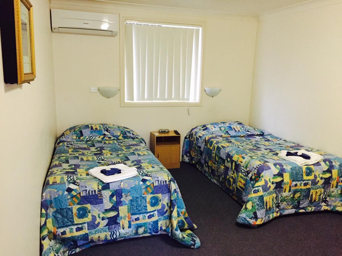 Yetholme Motel Экстерьер фото